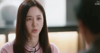 Vợ tôi muốn đưa bố chồng vào viện dưỡng lão với lý do không thể tin nổi