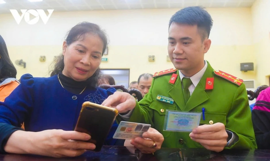Bộ Công an đẩy mạnh việc tự động cập nhật, điều chỉnh thông tin cư trú Bộ Công an đẩy mạnh việc tự động cập nhật, điều chỉnh thông tin cư trú