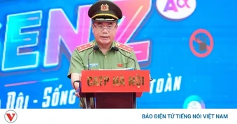 Giám đốc Công an Hà Nội cảnh báo những cạm bẫy với học sinh