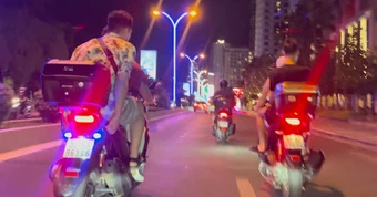 Làm sao kiểm tra bằng lái của du khách nước ngoài?