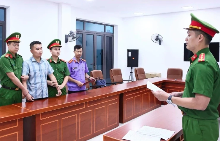 Vụ giáo viên trường chuyên Tuyên Quang bị bắt: Gian lận điểm thi bị xử lý ra sao? Vụ giáo viên trường chuyên Tuyên Quang bị bắt: Gian lận điểm thi bị xử lý ra sao?
