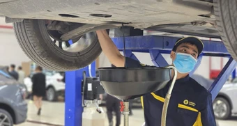 4 sai lầm tai hại khi thay dầu động cơ ô tô, tài xế Việt tuyệt đối phải tránh