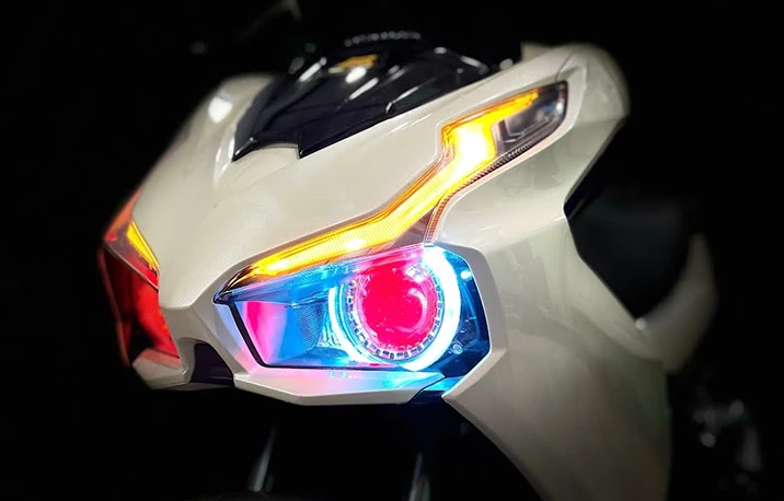 Độ đèn LED tăng sáng cho xe máy có an toàn và sợ bị phạt không? Độ đèn LED tăng sáng cho xe máy có an toàn và sợ bị phạt không?