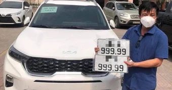 Đổi biển số xe nền vàng sang nền trắng được không?