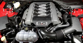 Động cơ V6 hay V8 tốt hơn?