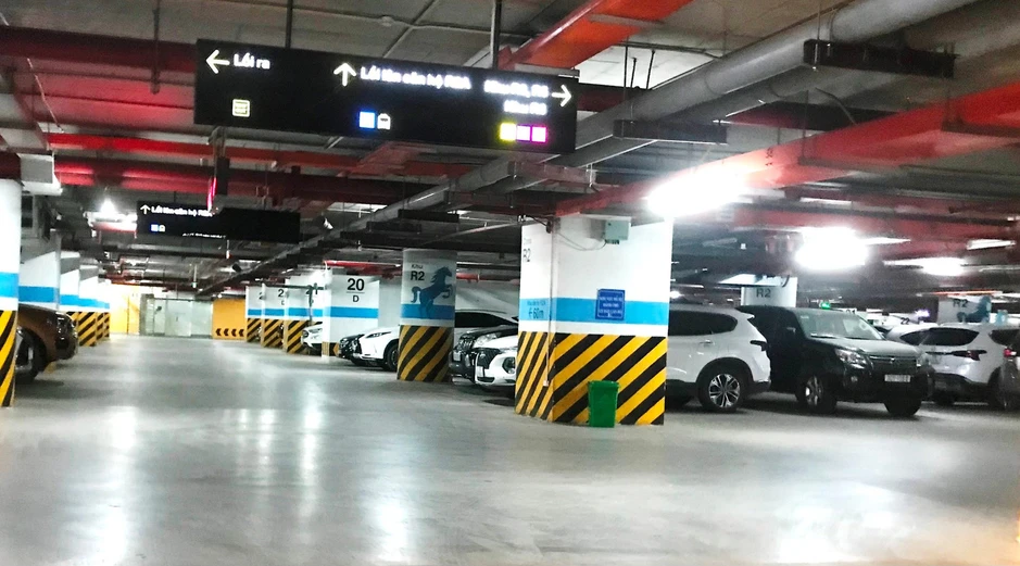Hà Nội tăng giá trông giữ ô tô vỉa hè, chi phí 'nuôi xe' sẽ ra sao? Hà Nội tăng giá trông giữ ô tô vỉa hè, chi phí 'nuôi xe' sẽ ra sao?