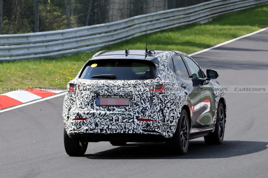 Lexus NX 2027 lộ diện trên đường đua: Phong cách thể thao hơn để đấu BMW X3, dễ gây chú ý khi mang về Việt Nam