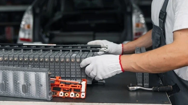Những vấn đề phổ biến nhất mà người lái xe gặp phải đối với pin dòng xe Hybrid Những vấn đề phổ biến nhất mà người lái xe gặp phải đối với pin dòng xe Hybrid