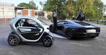 Ô tô điện mini lực kéo gấp đôi Lamborghini Aventador, chạy vượt Audi S1 Quattro