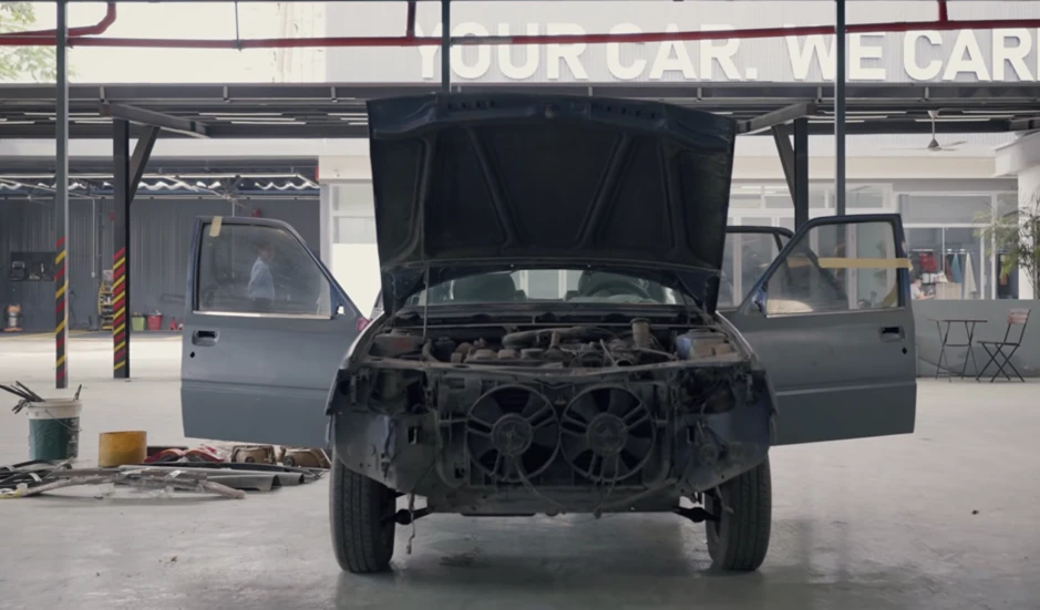 Thợ Việt hồi sinh Peugeot 205 hàng hiếm từ sắt rỉ thành long lanh: Mất một năm thực hiện, thay một loạt chi tiết từ ngoài vào trong Thợ Việt hồi sinh Peugeot 205 hàng hiếm từ sắt rỉ thành long lanh: Mất một năm thực hiện, thay một loạt chi tiết từ ngoài vào trong