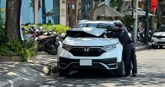 Trời nắng gắt, chọn chỗ đậu ô tô sao cho hợp lý?