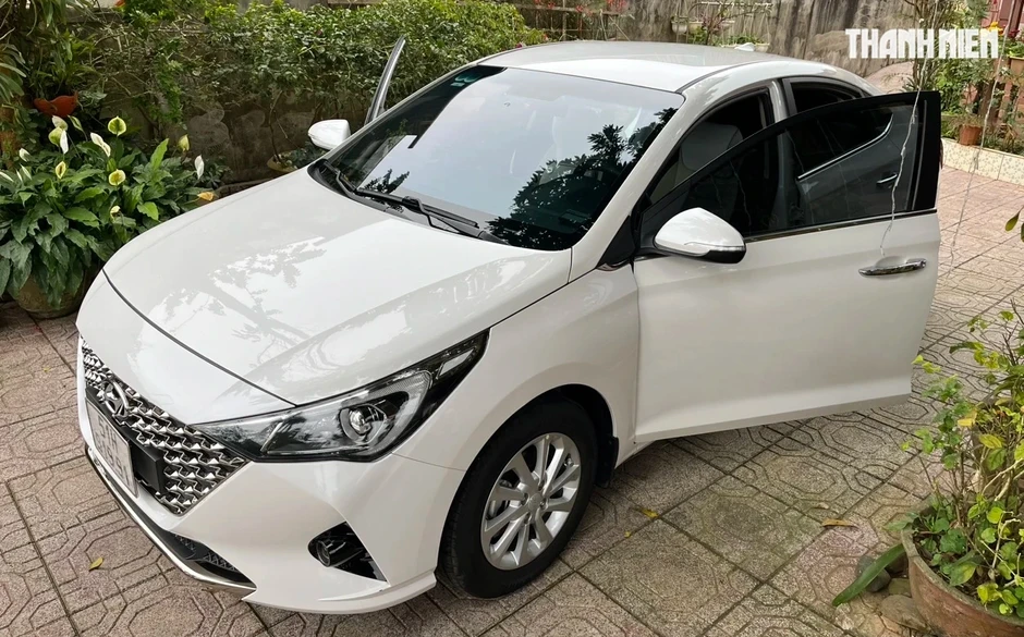 Tự rửa ô tô, nhiều chủ xe thường mắc sai lầm khi vệ sinh nội thất