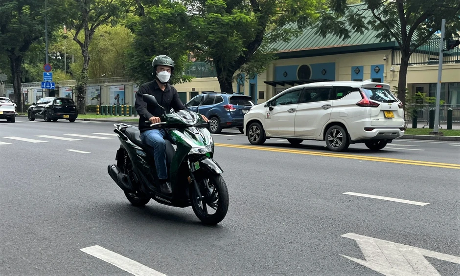 Vì sao xe tay ga chạy quãng đường ngắn thường hao xăng hơn?