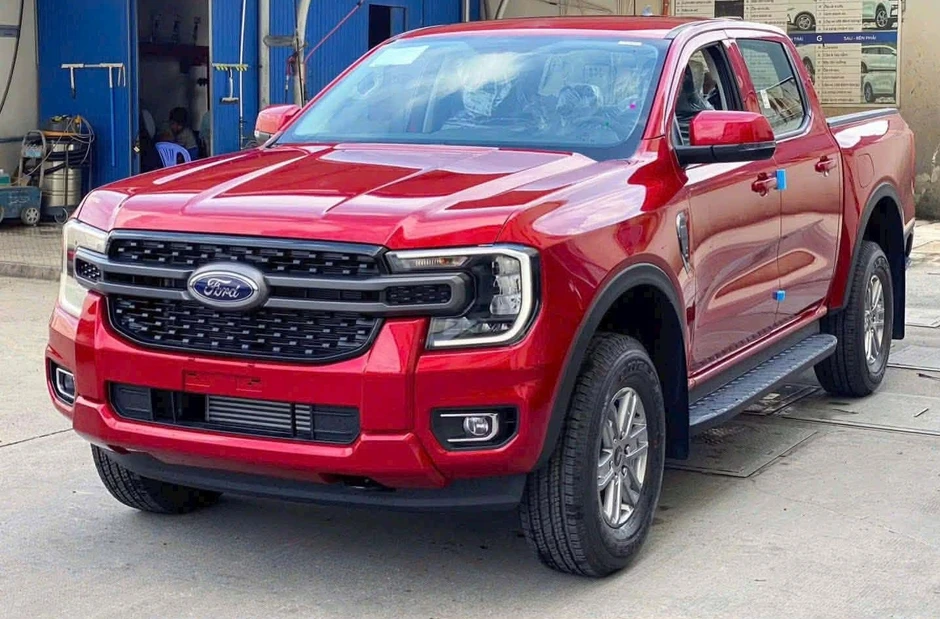 Xe bán tải và loạt mẫu ô tô máy dầu tại Việt Nam đổ đầy bình tốn bao nhiêu tiền? Xe bán tải và loạt mẫu ô tô máy dầu tại Việt Nam đổ đầy bình tốn bao nhiêu tiền?