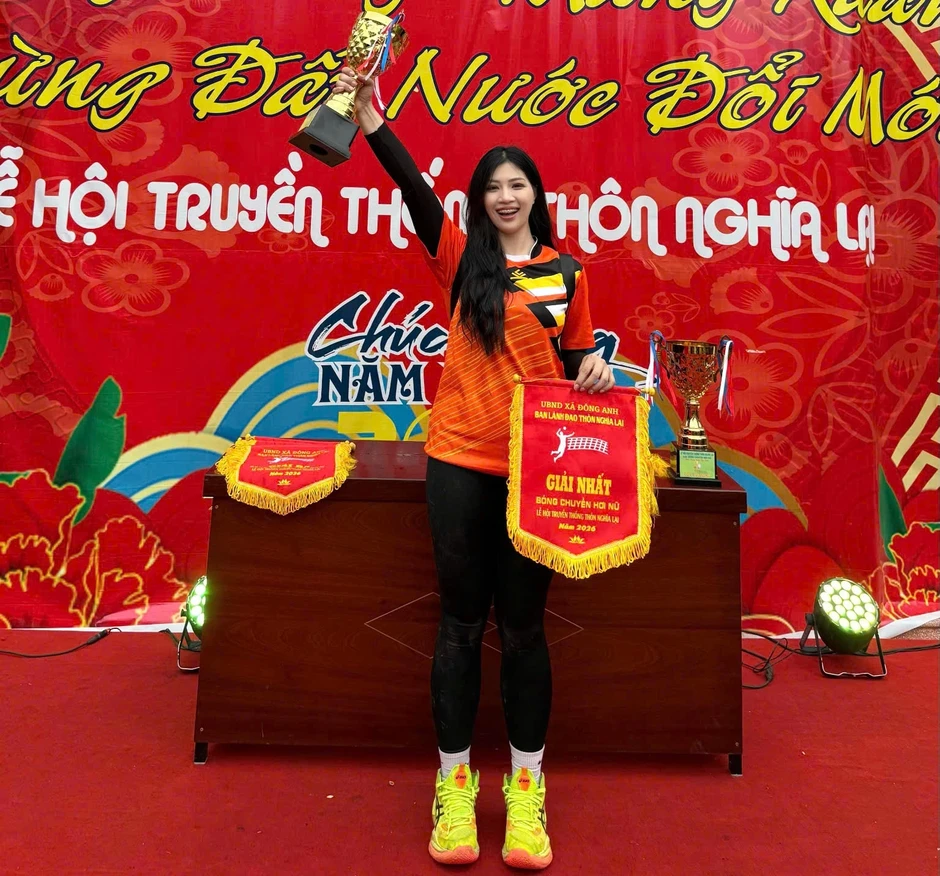 ‘Đô vật hot girl’ 24 tuổi gây sốt mạng xã hội ‘Đô vật hot girl’ 24 tuổi gây sốt mạng xã hội