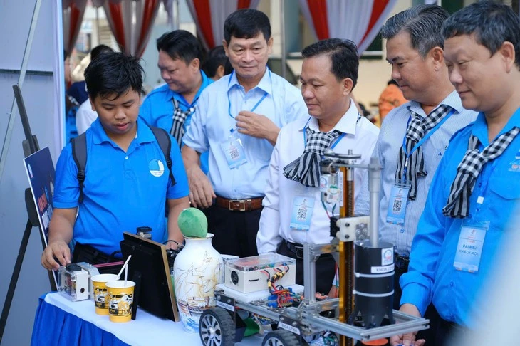 148 phường, xã, đặc khu của TP.HCM tổ chức đại hội Hội LHTN Việt Nam cấp cơ sở