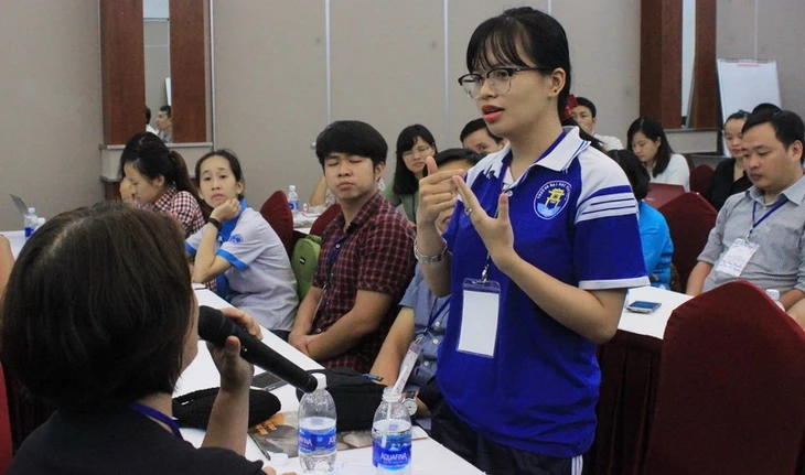 2,5 triệu người khuyết tật nghe, nói: Không can thiệp ngay đầu đời, trẻ sẽ nghèo ngôn ngữ 2,5 triệu người khuyết tật nghe, nói: Không can thiệp ngay đầu đời, trẻ sẽ nghèo ngôn ngữ