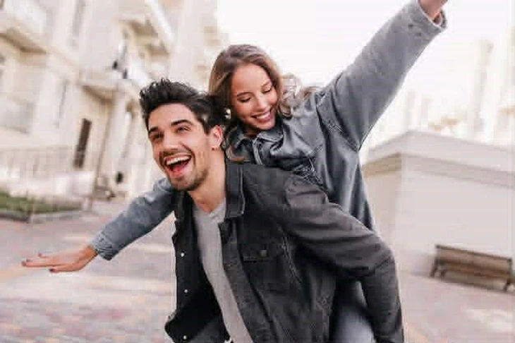 28 tuổi đã bị coi là 'mất giá': Khi phụ nữ bị 'định giá' bằng số tuổi 28 tuổi đã bị coi là 'mất giá': Khi phụ nữ bị 'định giá' bằng số tuổi