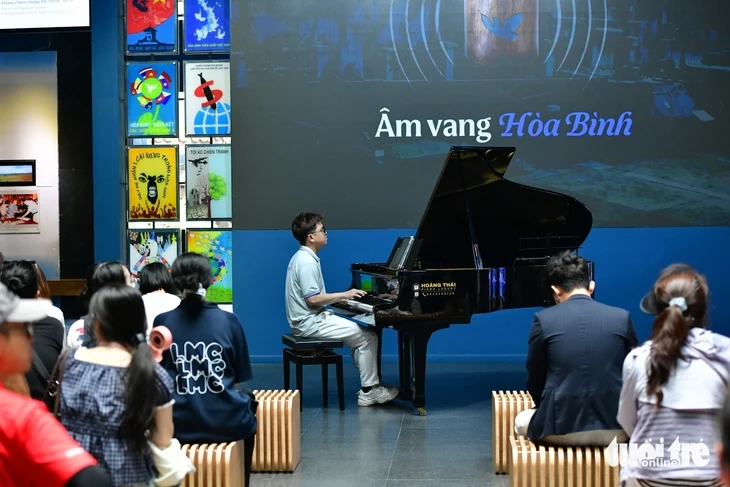 30-4 đến Bảo tàng Chứng tích chiến tranh để hiểu hơn giá trị của hoà bình 30-4 đến Bảo tàng Chứng tích chiến tranh để hiểu hơn giá trị của hoà bình