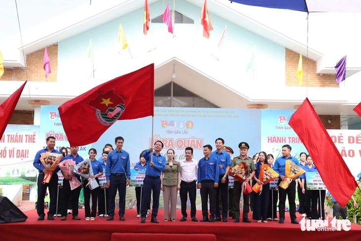 44 ngày đêm tuổi trẻ Đắk Lắk tiên phong chuyển đổi số 44 ngày đêm tuổi trẻ Đắk Lắk tiên phong chuyển đổi số