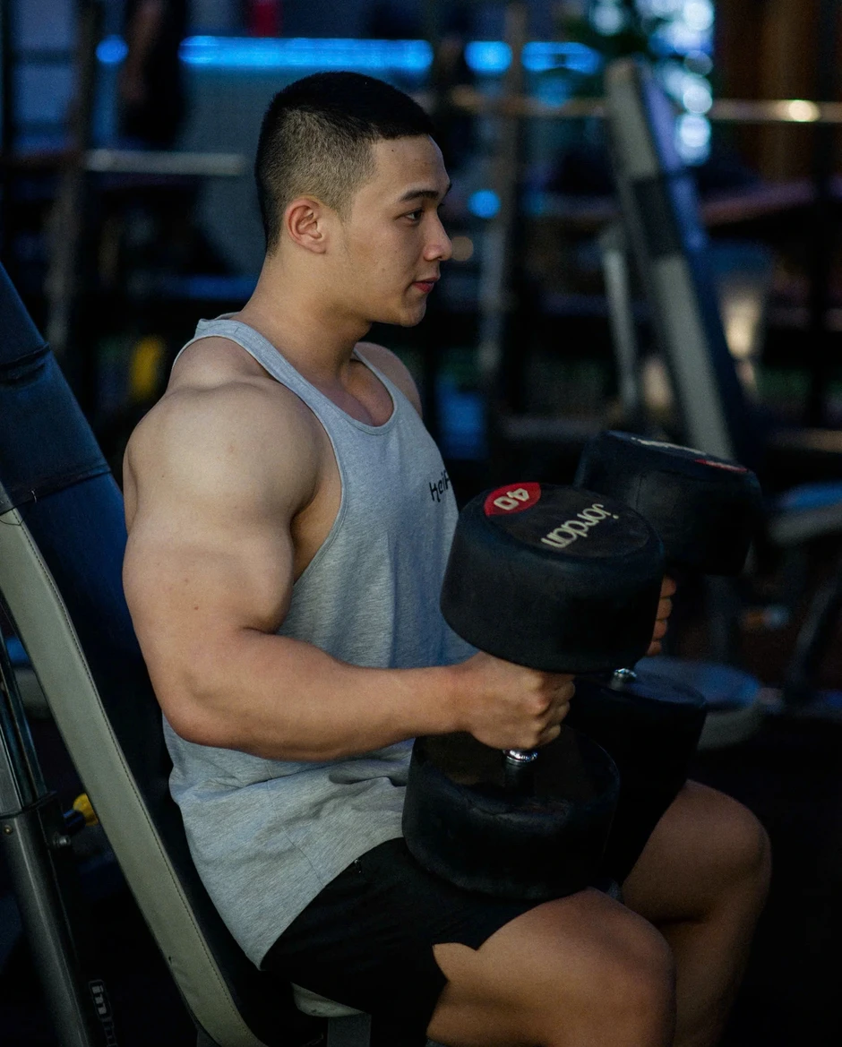 Ai cũng muốn gầy đi, riêng chàng trai 22 tuổi quyết tăng 40kg Ai cũng muốn gầy đi, riêng chàng trai 22 tuổi quyết tăng 40kg