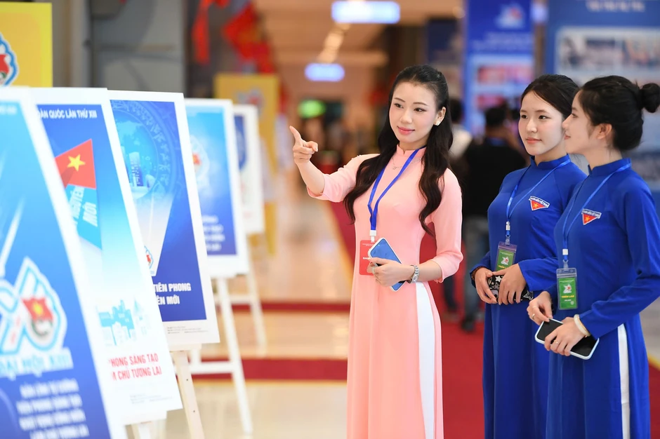 Ấn tượng triển lãm 'Chuyến tàu tiến vào kỷ nguyên mới' tại Đại hội Đoàn XIII Ấn tượng triển lãm 'Chuyến tàu tiến vào kỷ nguyên mới' tại Đại hội Đoàn XIII