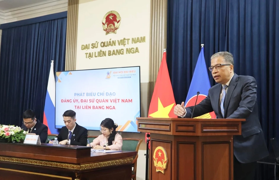Anh Bùi Tuấn Anh làm Chủ tịch Hội Sinh viên Việt Nam tại Nga khóa 2 Anh Bùi Tuấn Anh làm Chủ tịch Hội Sinh viên Việt Nam tại Nga khóa 2