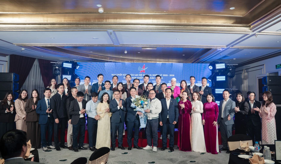 Anh Lê Mạnh Cường được kiện toàn làm Chủ tịch CLB Đầu tư và Khởi nghiệp Doanh nhân trẻ Việt Nam Anh Lê Mạnh Cường được kiện toàn làm Chủ tịch CLB Đầu tư và Khởi nghiệp Doanh nhân trẻ Việt Nam