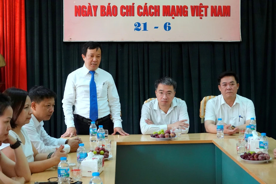 Anh Nguyễn Tường Lâm tiếp lửa những người làm báo của Đoàn Anh Nguyễn Tường Lâm tiếp lửa những người làm báo của Đoàn