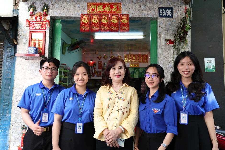 Áo xanh tình nguyện Mùa hè số - Bài 2: Chung tay số hóa Áo xanh tình nguyện Mùa hè số - Bài 2: Chung tay số hóa
