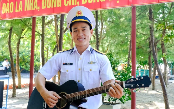 Bác sĩ hai lần nhận nhiệm vụ ở Trường Sa Bác sĩ hai lần nhận nhiệm vụ ở Trường Sa
