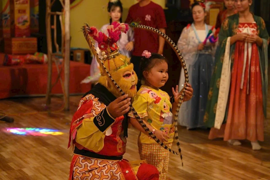 Ban ngày làm ‘Tôn Ngộ Không’, ban đêm lao đi cứu người gặp nạn Ban ngày làm ‘Tôn Ngộ Không’, ban đêm lao đi cứu người gặp nạn