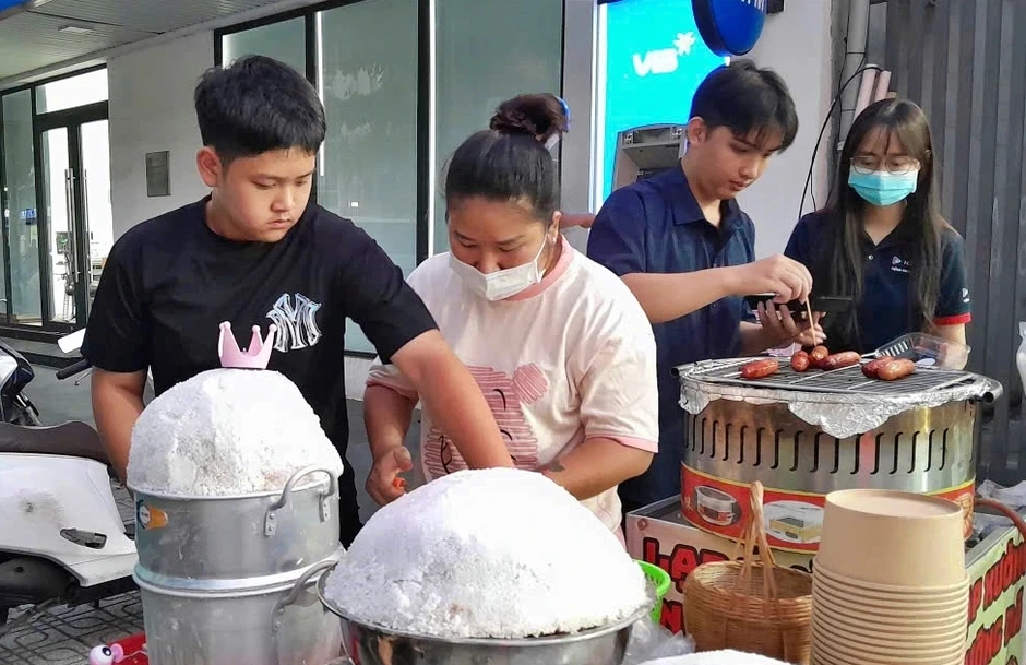 Bí quyết của chủ quán ‘bắt trend’: Từ 300 trứng lên 1.500 trứng/ngày nhờ món độc lạ