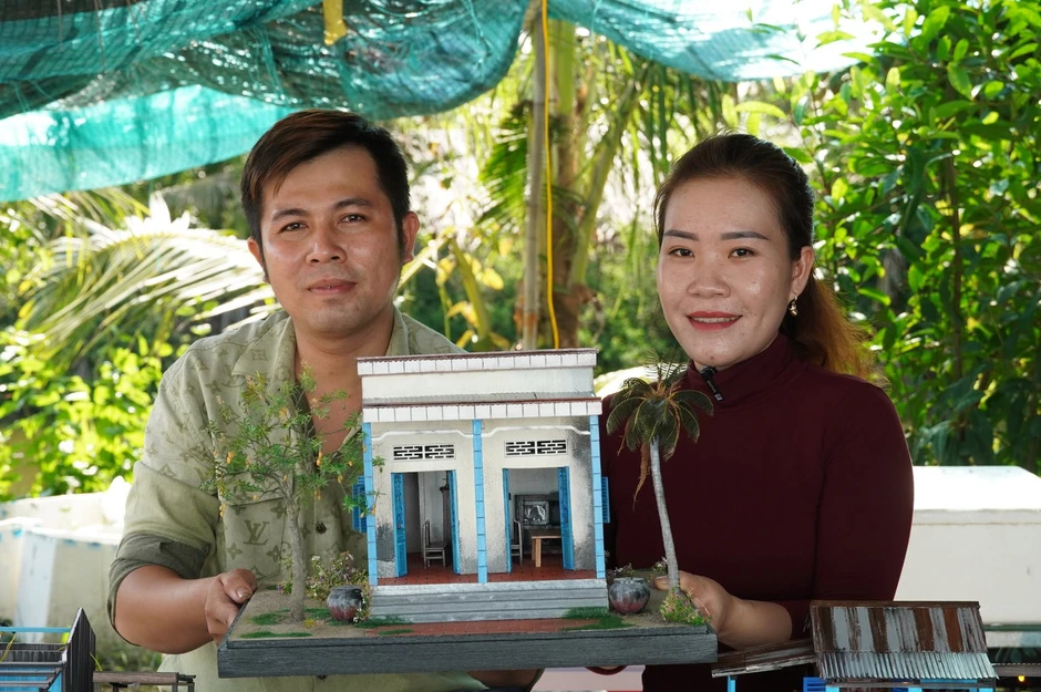 Bỏ phố về quê làm mô hình nhà miền Tây, thu gần nửa tỉ mỗi năm