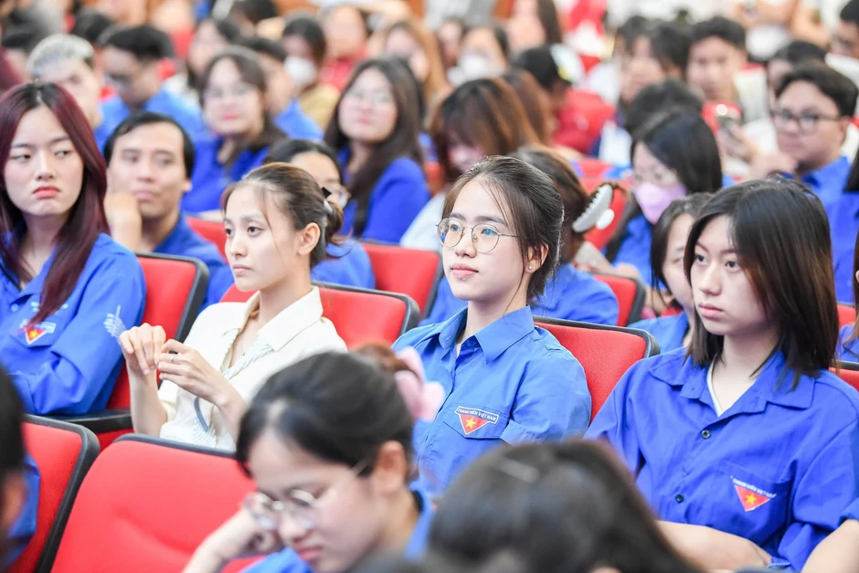 Bộ trưởng Vũ Hải Quân: Bất kỳ ai cũng có thể bắt đầu hành trình khoa học