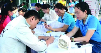 Cả ngàn cơ hội việc làm cho lao động trẻ
