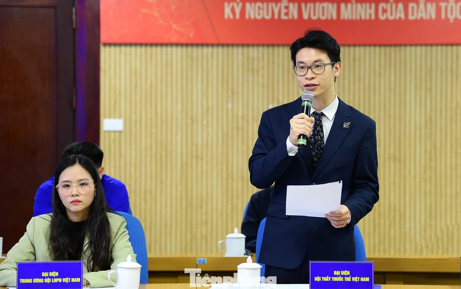 Cần mở rộng phạm vi cấm hút thuốc hoàn toàn tại cơ quan nhà nước Cần mở rộng phạm vi cấm hút thuốc hoàn toàn tại cơ quan nhà nước