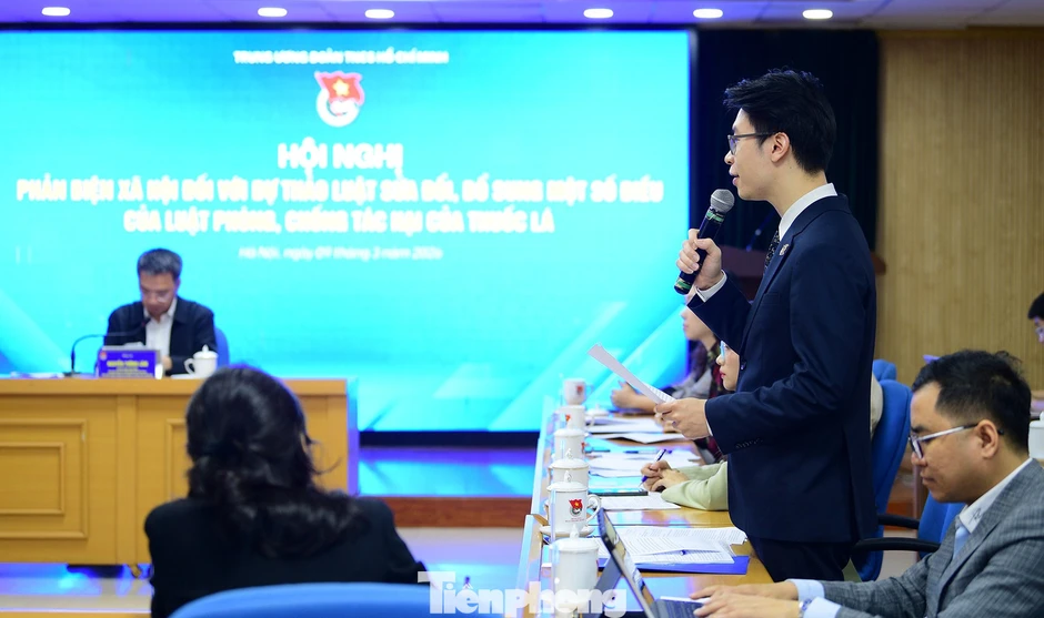 Cần mở rộng phạm vi cấm hút thuốc hoàn toàn tại cơ quan nhà nước Cần mở rộng phạm vi cấm hút thuốc hoàn toàn tại cơ quan nhà nước