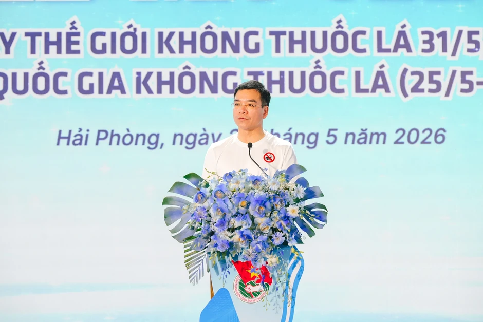 Cảnh báo sự thật nguy hiểm của thuốc lá thế hệ mới Cảnh báo sự thật nguy hiểm của thuốc lá thế hệ mới