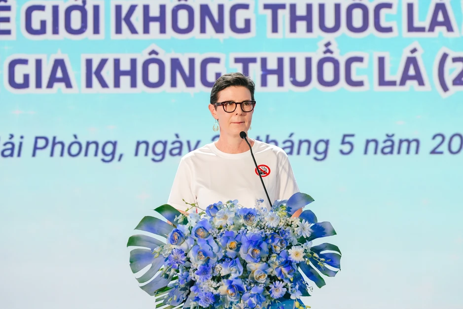 Cảnh báo sự thật nguy hiểm của thuốc lá thế hệ mới Cảnh báo sự thật nguy hiểm của thuốc lá thế hệ mới