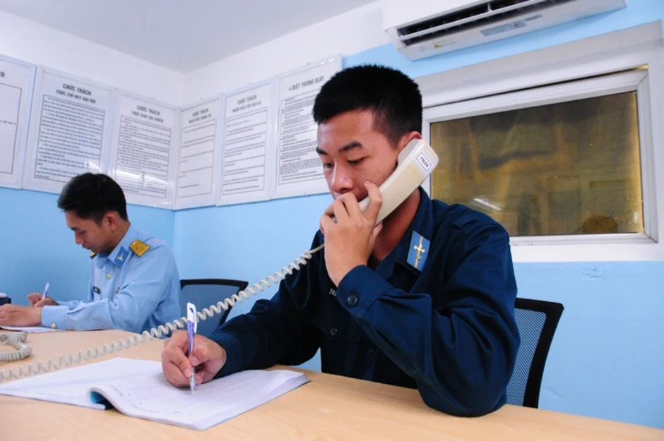 Cảnh tượng ngoạn mục bộ đội pháo phòng không trực Tết, vào vị trí chiến đấu chỉ chưa tới 30 giây Cảnh tượng ngoạn mục bộ đội pháo phòng không trực Tết, vào vị trí chiến đấu chỉ chưa tới 30 giây