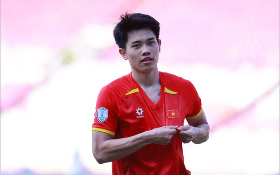 Cầu thủ Đình Bắc, ca sĩ Đức Phúc được đề cử Gương mặt trẻ Việt Nam tiêu biểu Cầu thủ Đình Bắc, ca sĩ Đức Phúc được đề cử Gương mặt trẻ Việt Nam tiêu biểu