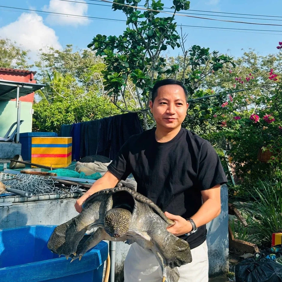 Chàng trai mát tay làm 'bà mụ' cho cua đinh, bán gần 500 con giống/năm Chàng trai mát tay làm 'bà mụ' cho cua đinh, bán gần 500 con giống/năm