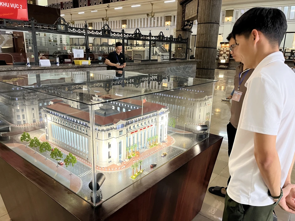 Chi phí du lịch leo thang: Nhiều người rủ nhau khám phá loạt điểm đến tại TP.HCM Chi phí du lịch leo thang: Nhiều người rủ nhau khám phá loạt điểm đến tại TP.HCM
