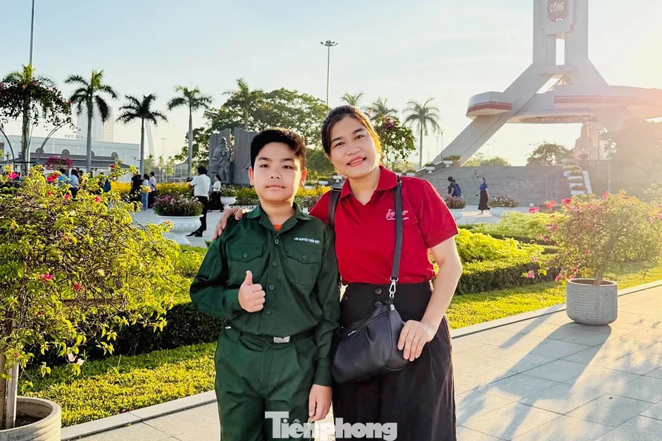 Chiến sĩ nhí Đà Nẵng háo hức 'nhập ngũ', trải nghiệm mùa hè trong quân đội
