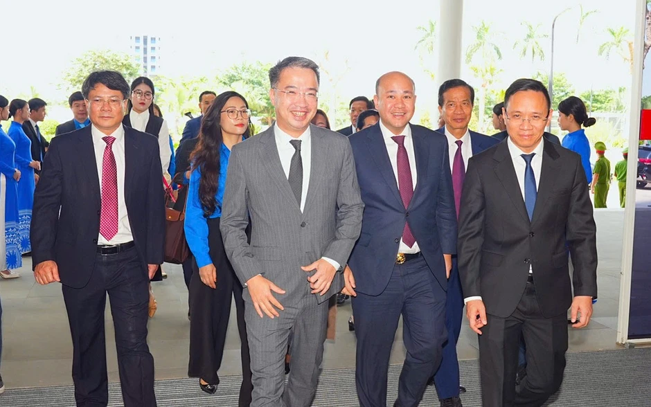 Chủ tịch Hội LHTN Campuchia thăm và làm việc tại Hải Phòng Chủ tịch Hội LHTN Campuchia thăm và làm việc tại Hải Phòng