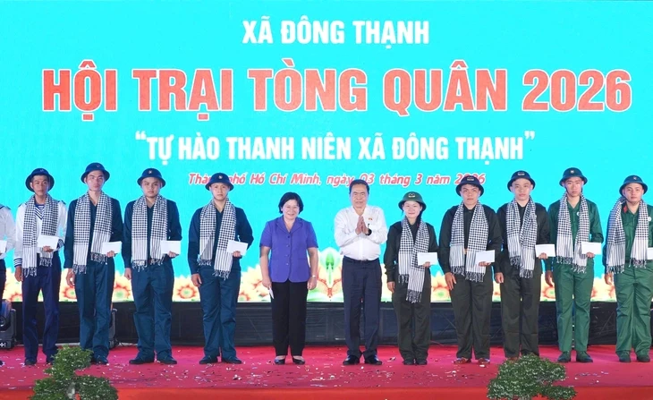Chủ tịch Quốc hội Trần Thanh Mẫn dự Hội trại tòng quân năm 2026 tại xã Đông Thạnh Chủ tịch Quốc hội Trần Thanh Mẫn dự Hội trại tòng quân năm 2026 tại xã Đông Thạnh