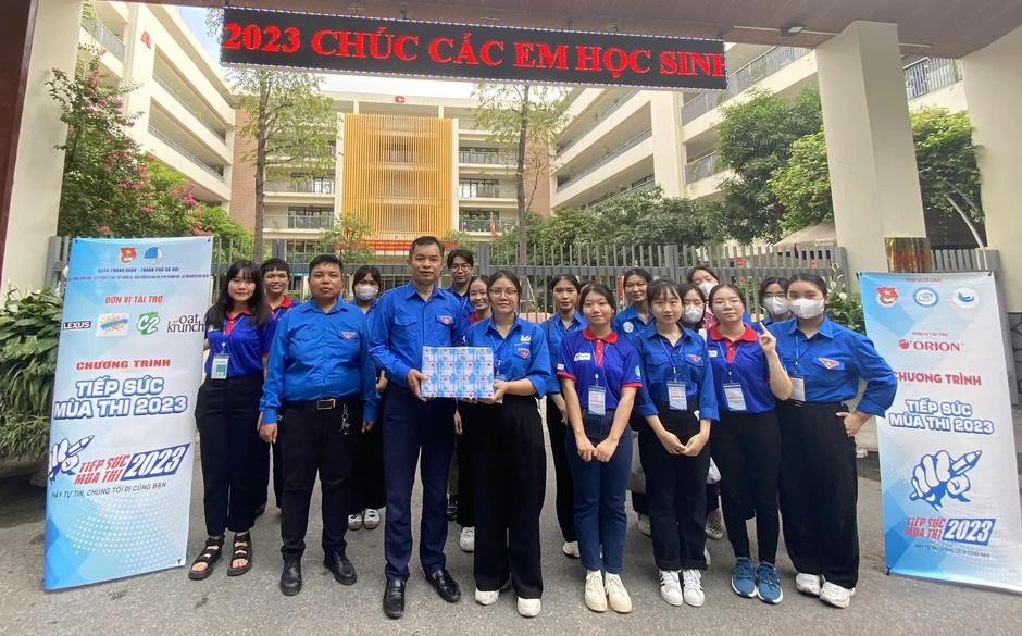 Chương trình Tiếp sức mùa thi: Cơ duyên của nam sinh ở bến xe Giáp Bát Chương trình Tiếp sức mùa thi: Cơ duyên của nam sinh ở bến xe Giáp Bát