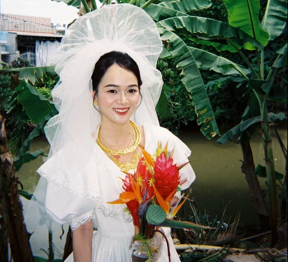 Cô dâu cùng gia đình tự trang trí đám cưới và thành quả gây bất ngờ Cô dâu cùng gia đình tự trang trí đám cưới và thành quả gây bất ngờ