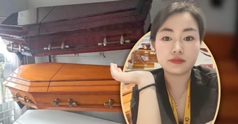 Cô giáo Trung Quốc bỏ nghề, bán quan tài thu 6 triệu USD mỗi năm